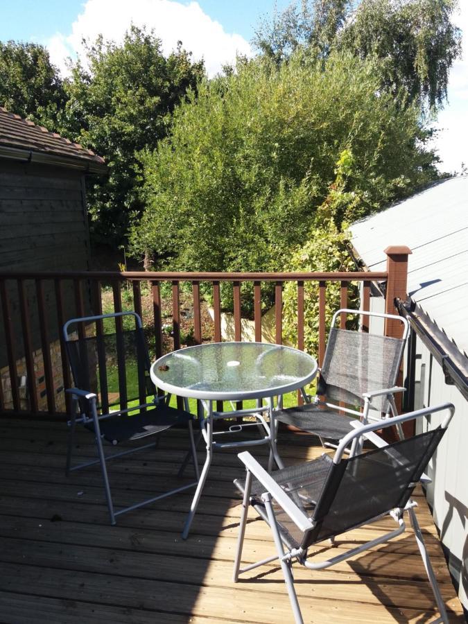 Watercress Barns Apartment Sittingbourne Exterior photo
