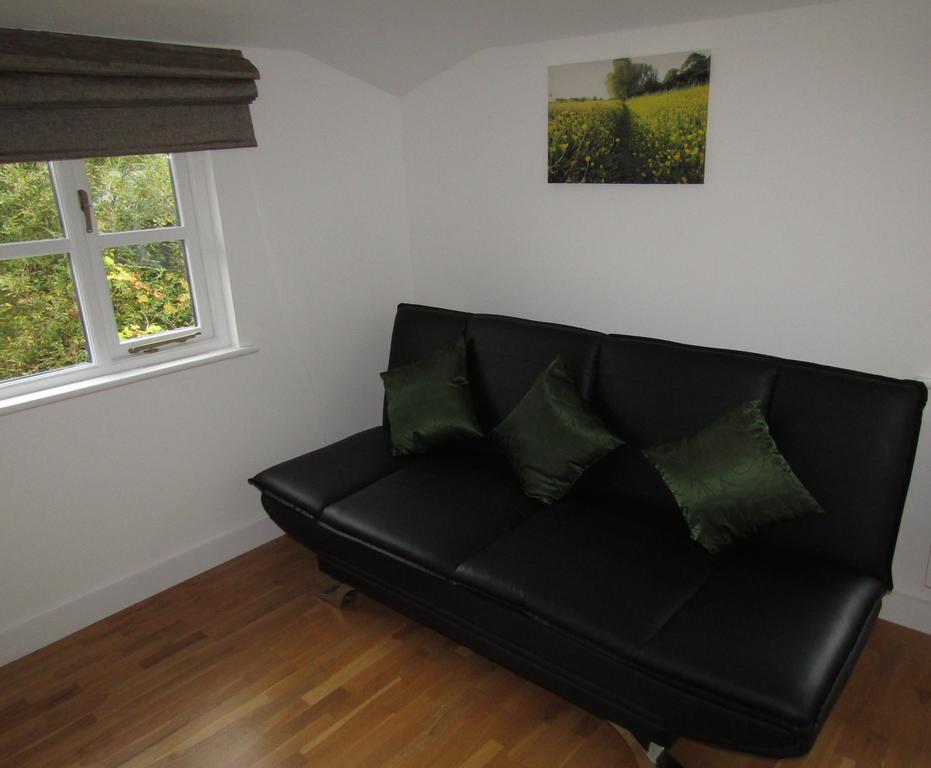 Watercress Barns Apartment Sittingbourne Exterior photo