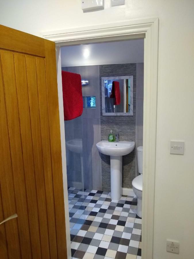 Watercress Barns Apartment Sittingbourne Exterior photo