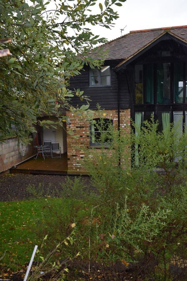 Watercress Barns Apartment Sittingbourne Exterior photo